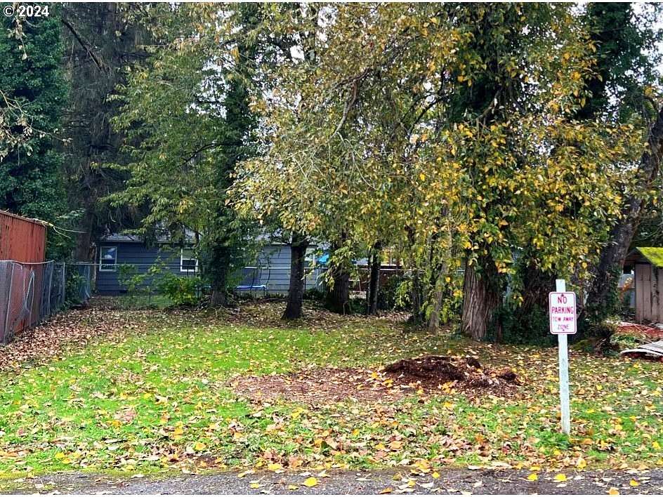 0.12 Acres of Mixed-Use Land for Sale in Gresham, Oregon