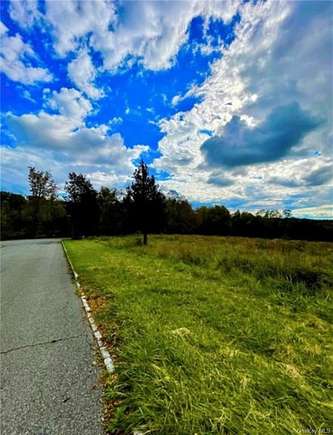 6.3 Acres of Residential Land for Sale in Chester, New York