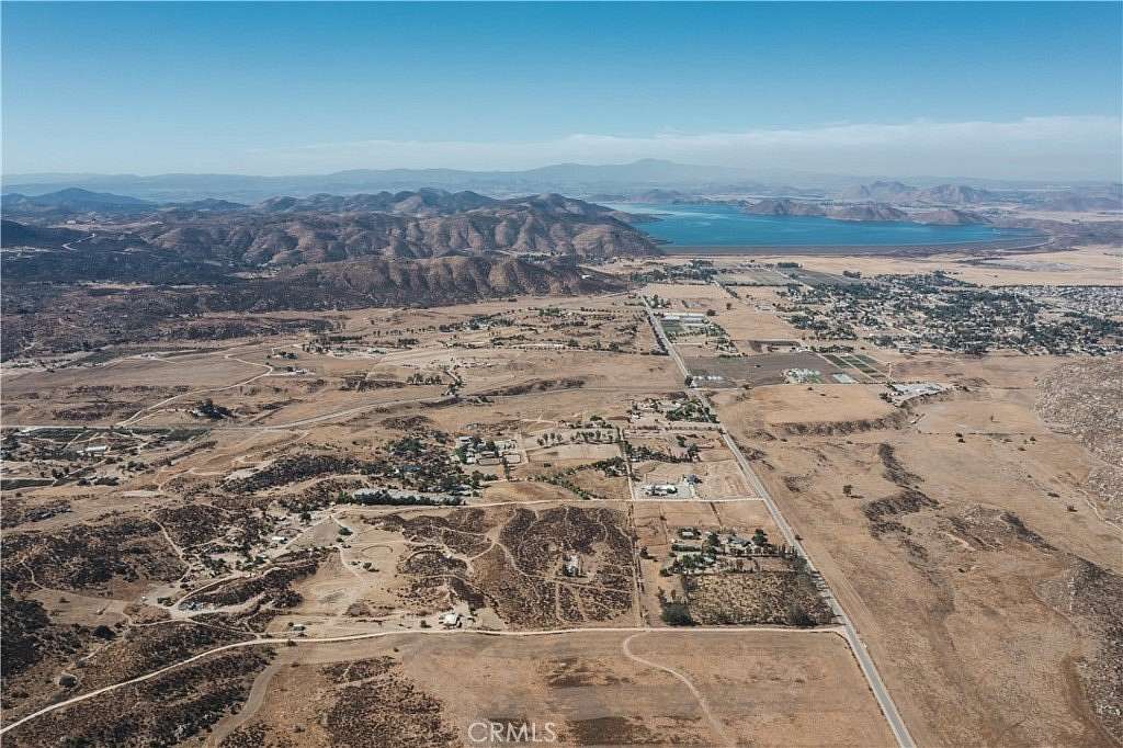 18.66 Acres of Land for Sale in Hemet, California