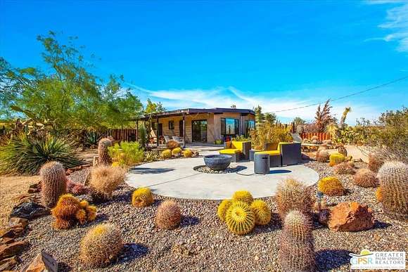 5 Acres of Residential Land with Home for Sale in Joshua Tree, California