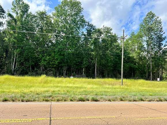 2.01 Acres of Residential Land for Sale in Centreville, Mississippi