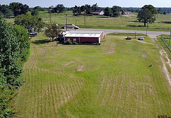 1.01 Acres of Residential Land for Sale in Ben Wheeler, Texas