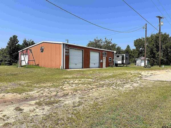 1 Acre of Residential Land for Sale in Ben Wheeler, Texas