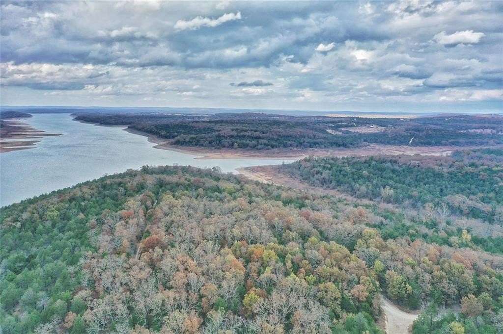 20 Acres of Recreational Land for Sale in Lead Hill, Arkansas