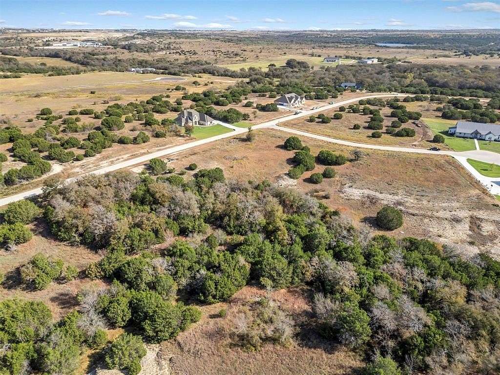 2.048 Acres of Residential Land for Sale in Cresson, Texas