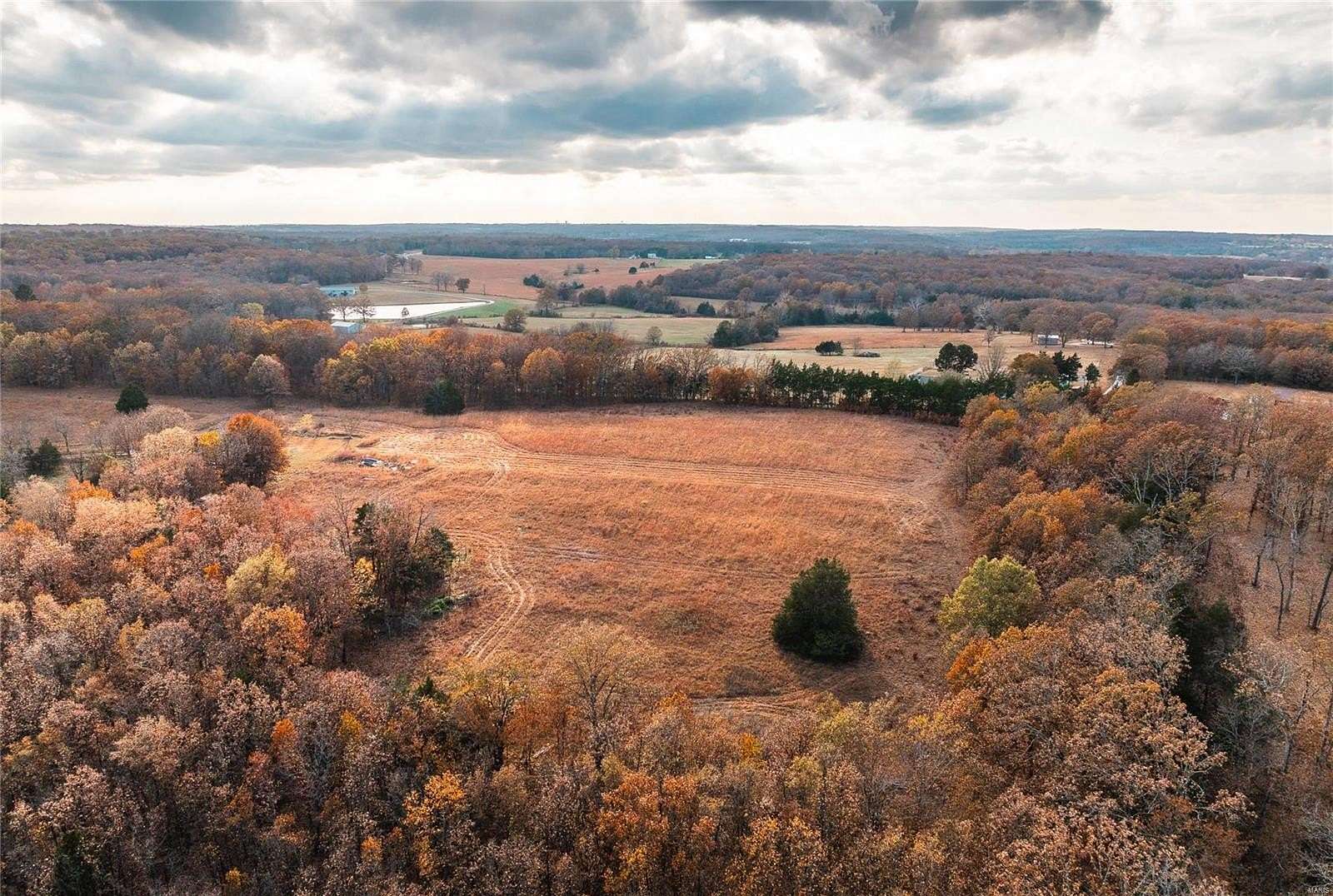 34.15 Acres of Land with Home for Sale in St. James, Missouri