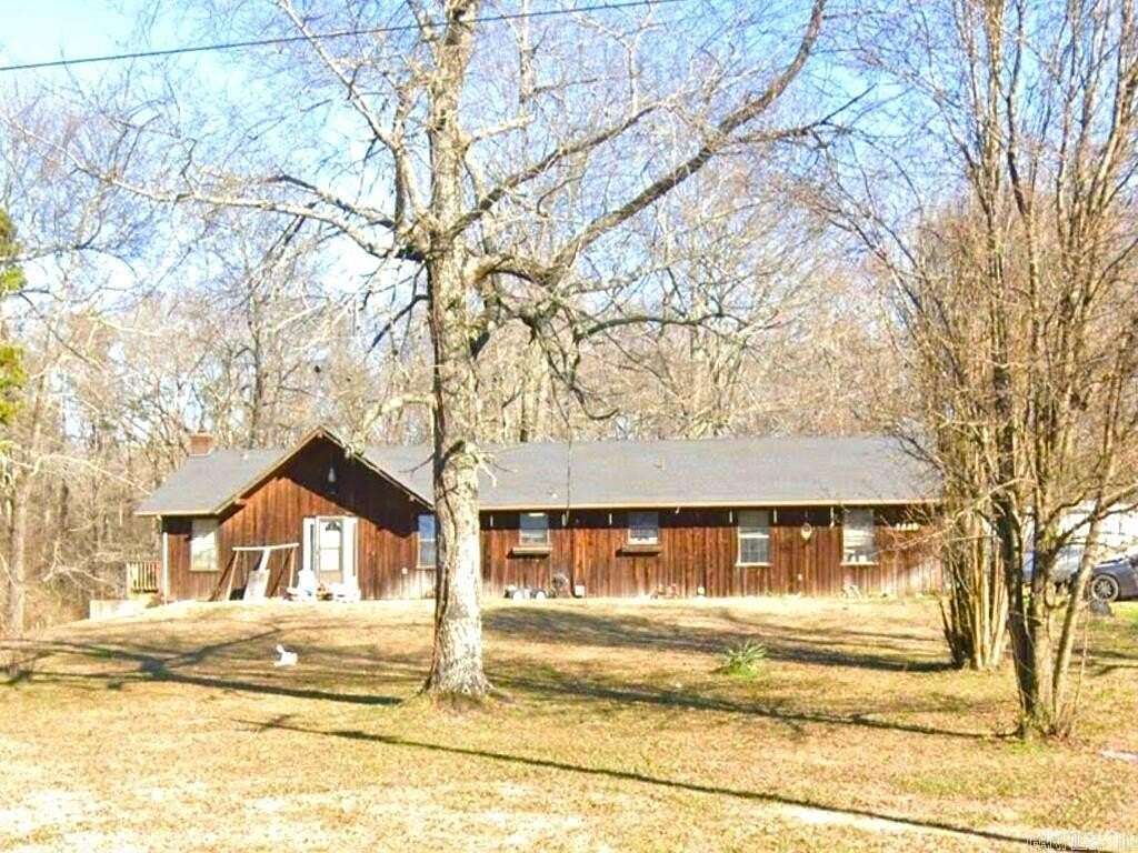 6 Acres of Residential Land with Home for Sale in Quitman, Arkansas