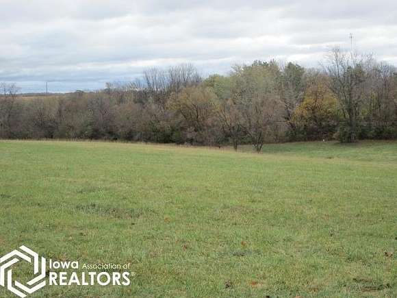 10 Acres of Agricultural Land for Sale in Chariton, Iowa