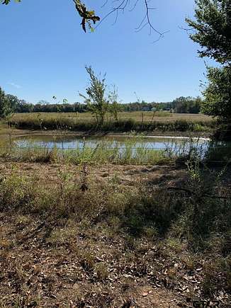 16.62 Acres of Land with Home for Sale in Lindale, Texas