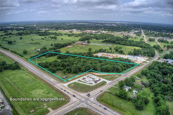 10.5 Acres of Land for Sale in Sulphur Springs, Texas