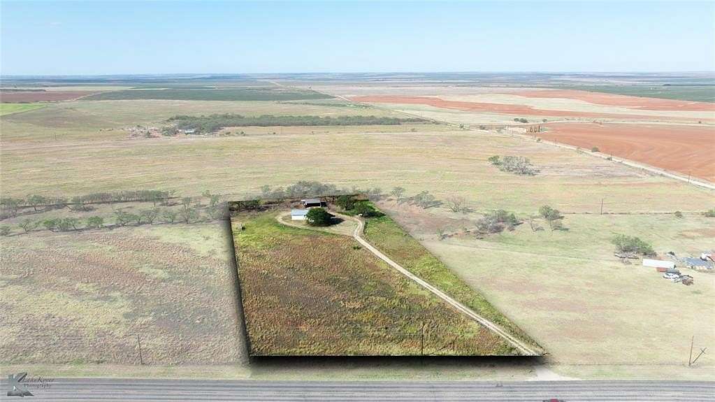 4.029 Acres of Residential Land with Home for Sale in Roby, Texas