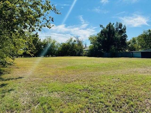 0.49 Acres of Residential Land for Sale in Sulphur Springs, Texas