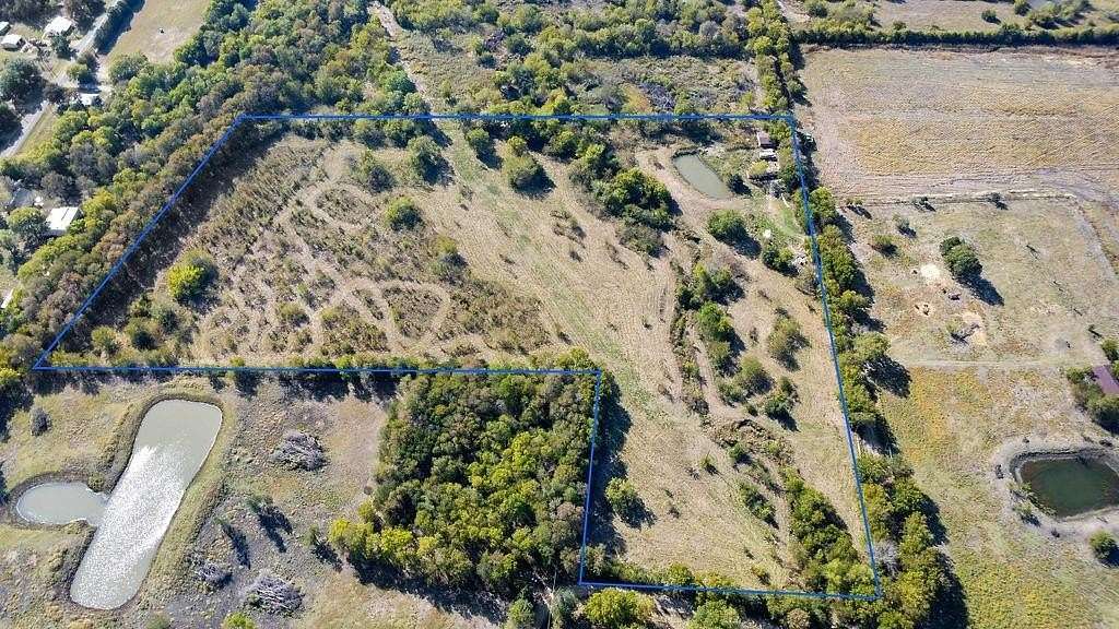 16.928 Acres of Recreational Land for Sale in Enloe, Texas