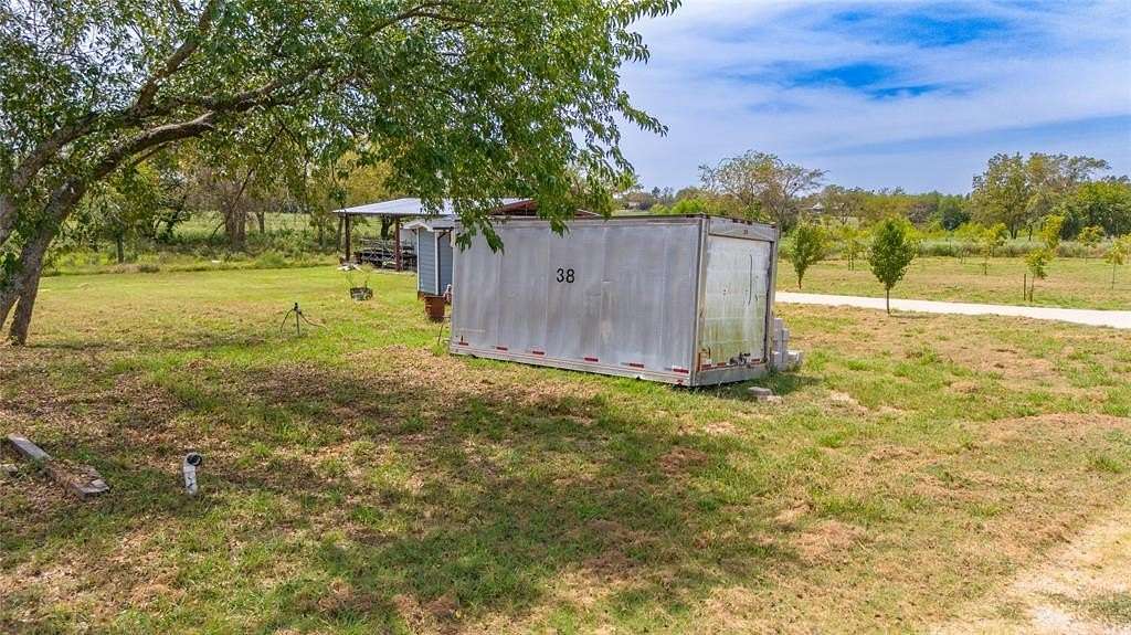 10 Acres of Land for Sale in Saltillo, Texas