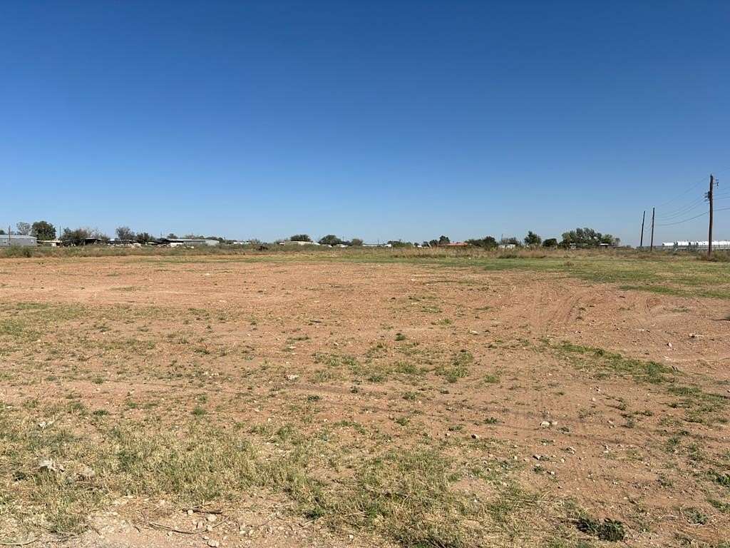 4 Acres of Land for Sale in Andrews, Texas