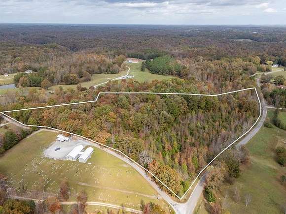 17.98 Acres of Land for Sale in Sparta, Tennessee