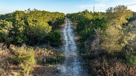 66 Acres of Recreational Land & Farm for Sale in Iredell, Texas