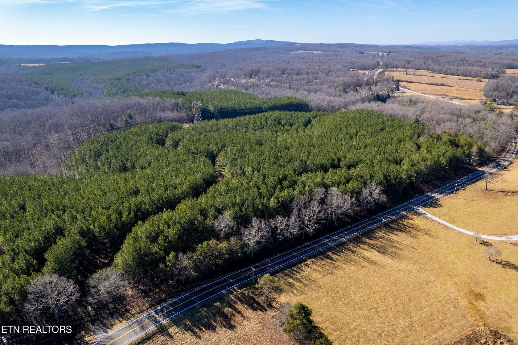 1 Acre of Land for Sale in Rockwood, Tennessee