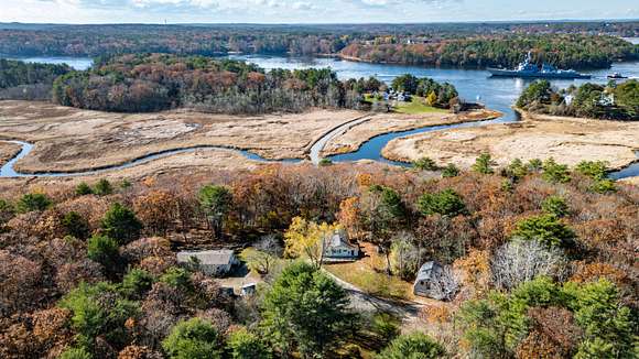 4.5 Acres of Residential Land with Home for Sale in Arrowsic, Maine