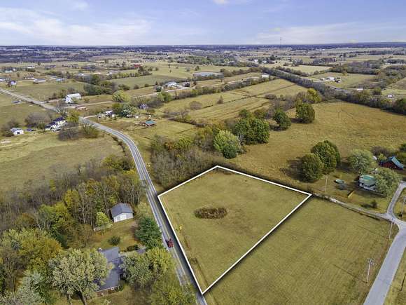 1.7 Acres of Residential Land for Sale in Marionville, Missouri