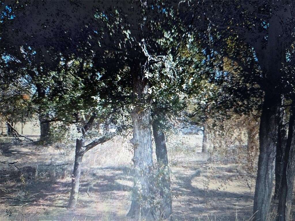 1 Acre of Land for Sale in Weatherford, Texas