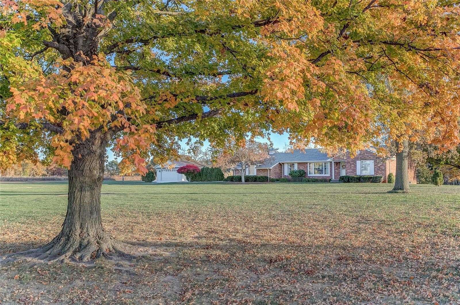 7 Acres of Residential Land with Home for Sale in Godfrey, Illinois