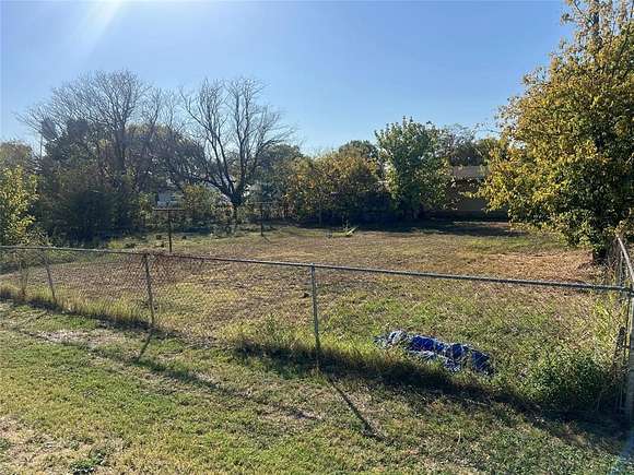 0.418 Acres of Mixed-Use Land for Sale in Blue Ridge, Texas