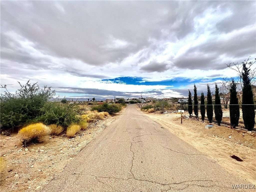 0.15 Acres of Residential Land for Sale in Golden Valley, Arizona