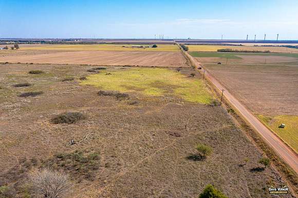 63 Acres of Recreational Land & Farm for Sale in Vernon, Texas