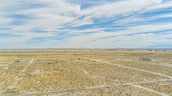 0.246 Acres of Residential Land for Sale in Lancaster, California