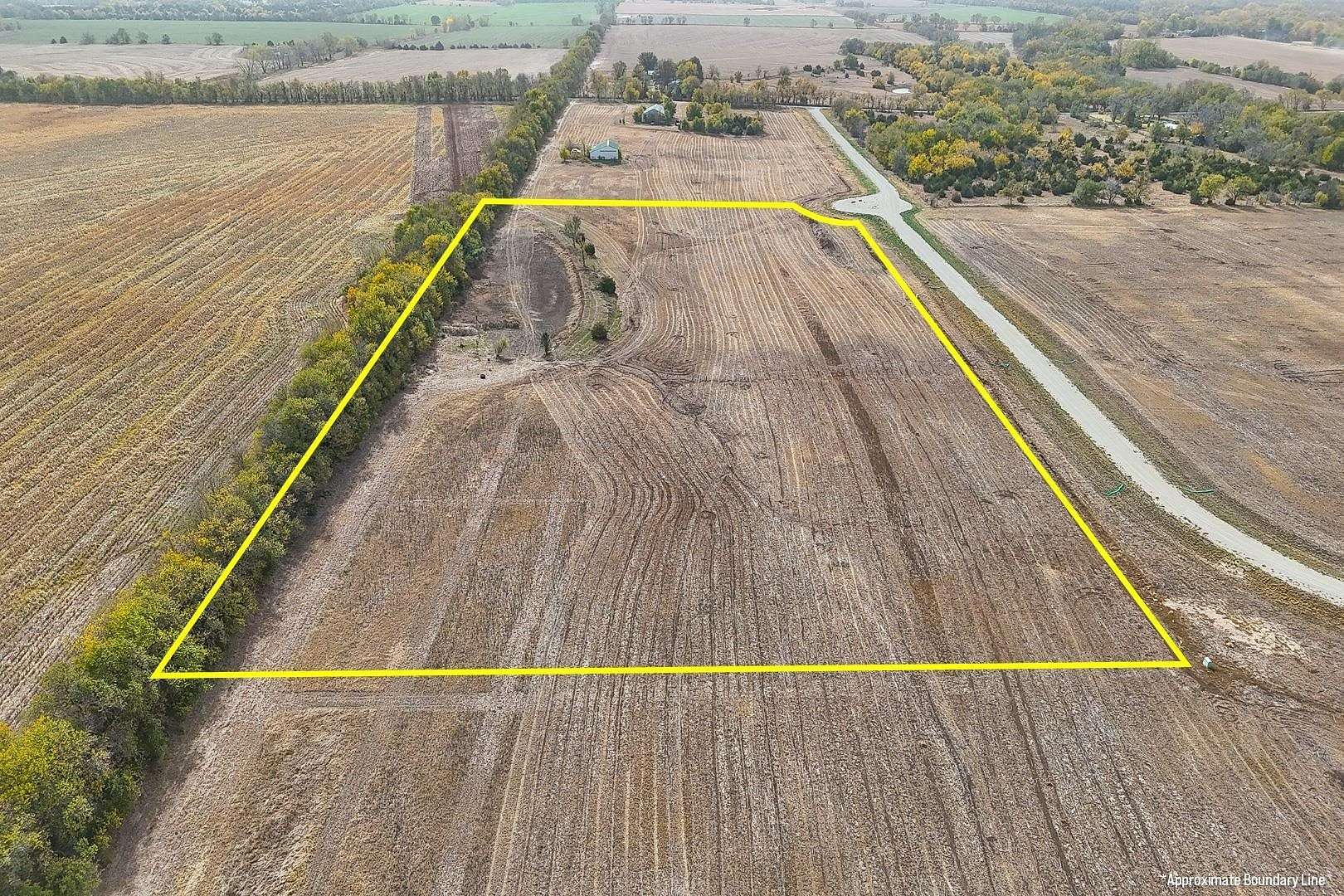 9.2 Acres of Residential Land for Auction in Douglass, Kansas