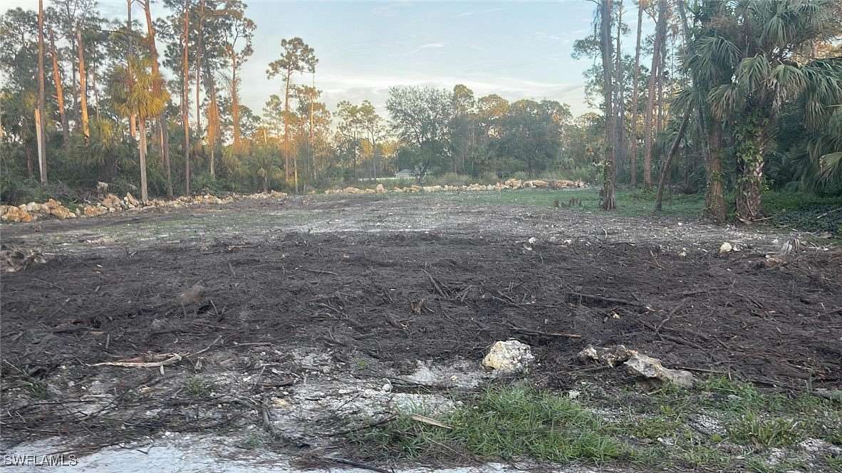 0.5 Acres of Land for Sale in Alva, Florida