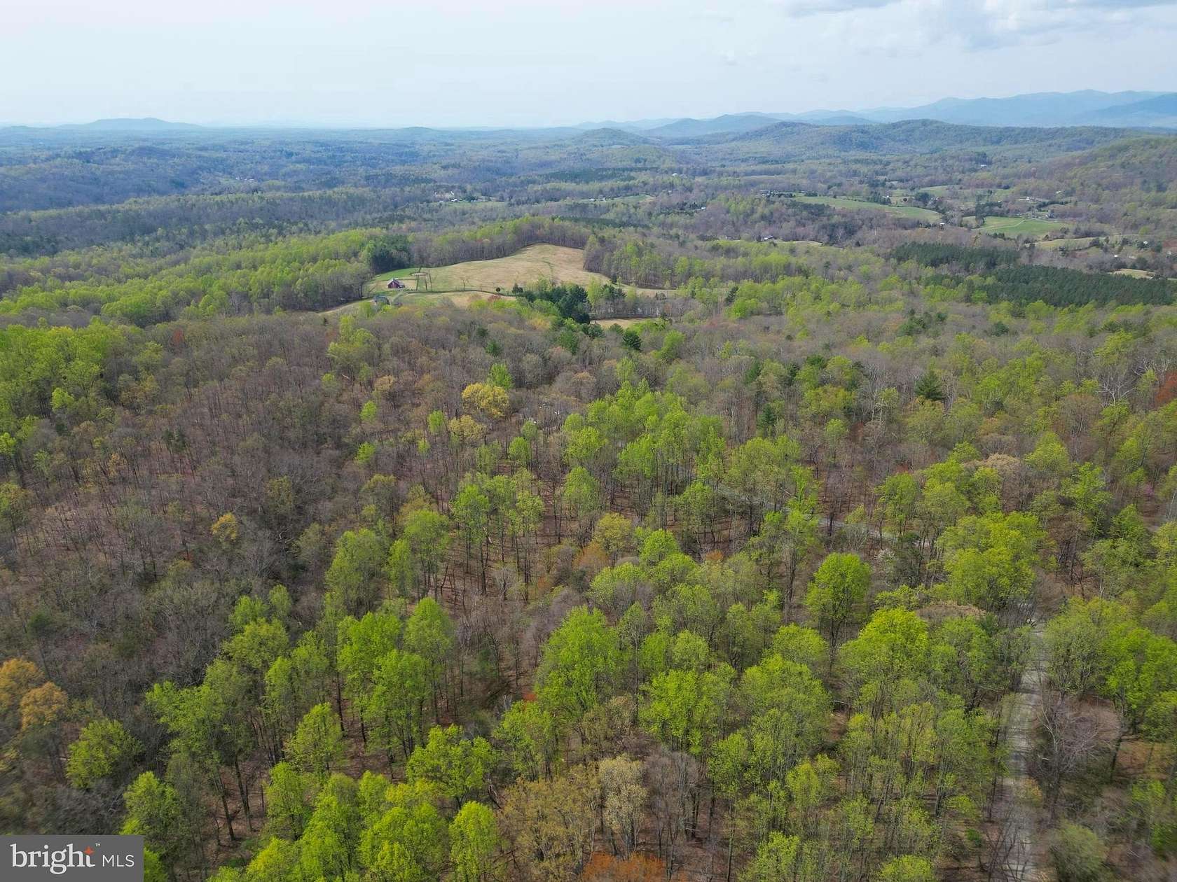 25.17 Acres of Recreational Land for Sale in Castleton, Virginia