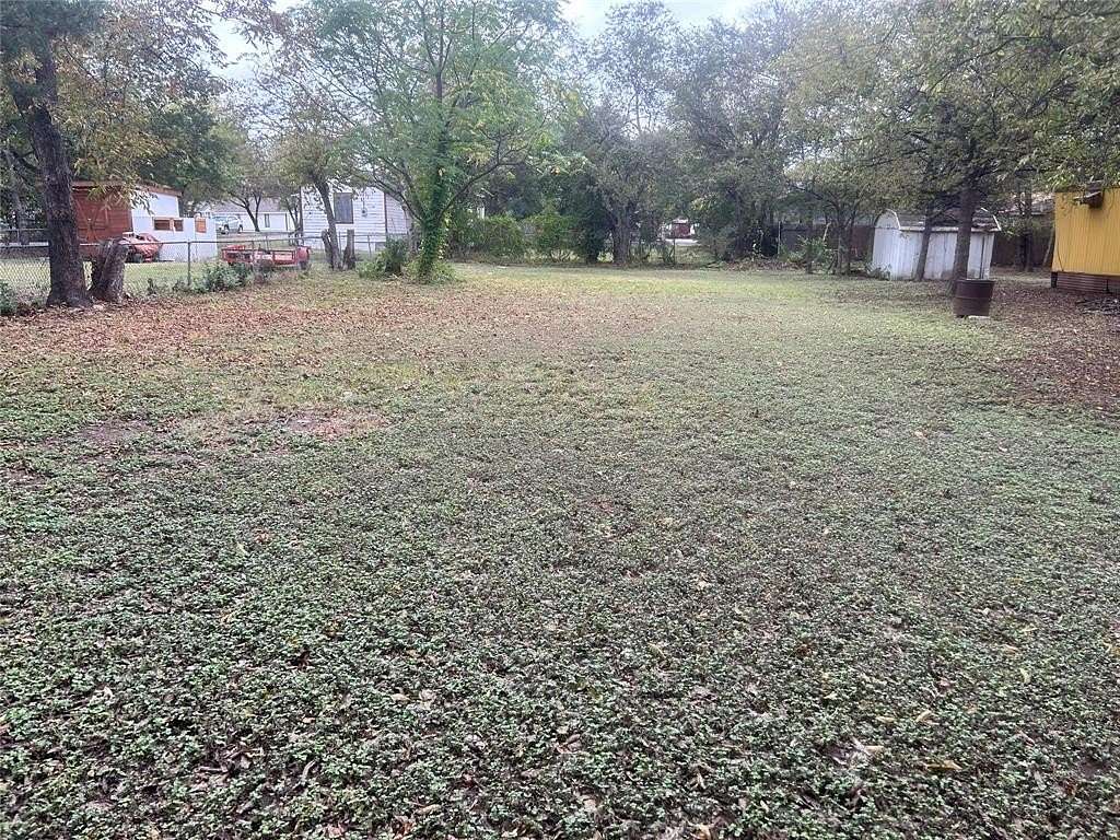 0.135 Acres of Residential Land for Sale in Ennis, Texas