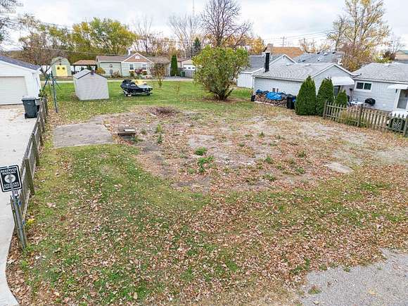 0.056 Acres of Land for Sale in Marblehead, Ohio