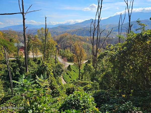 0.46 Acres of Residential Land for Sale in Gatlinburg, Tennessee