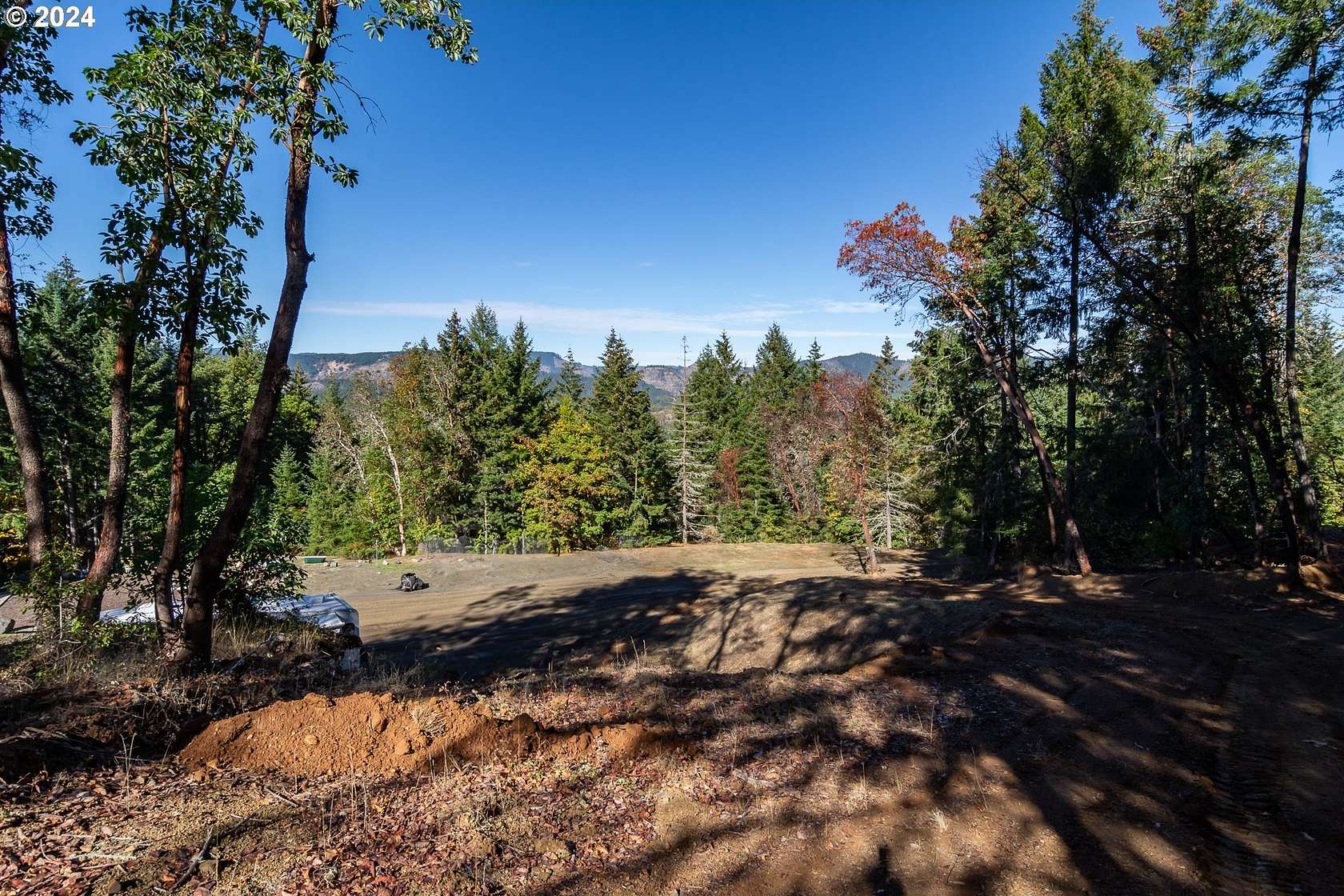 13 Acres of Land for Sale in Winston, Oregon