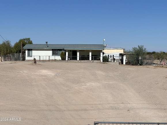 7.41 Acres of Land with Home for Sale in Tonopah, Arizona