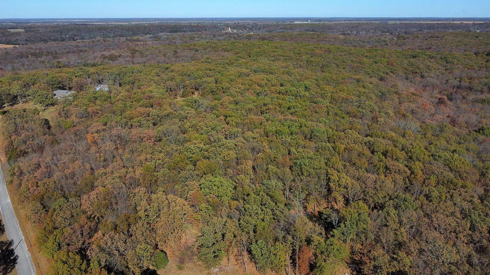 7 Acres of Residential Land for Sale in Humansville, Missouri