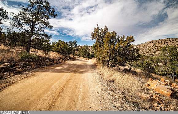 2.26 Acres of Land for Sale in Chino Valley, Arizona