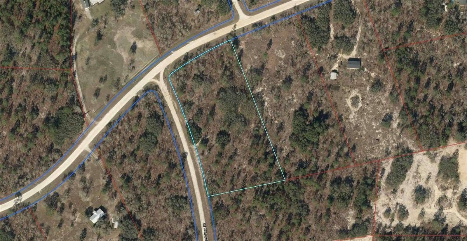 5.12 Acres of Land for Sale in Morriston, Florida