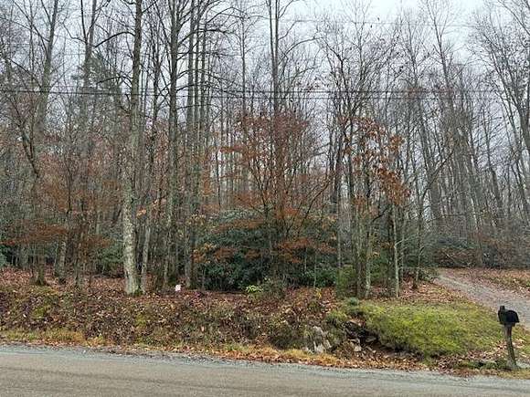 1.5 Acres of Land for Sale in Banner Elk, North Carolina