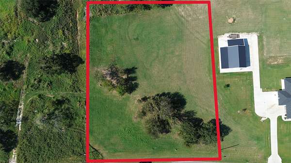 2.14 Acres of Residential Land for Sale in Tolar, Texas