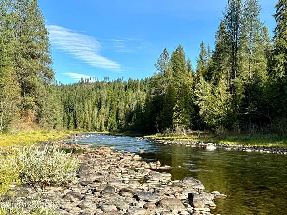 20.01 Acres of Recreational Land for Sale in Priest River, Idaho