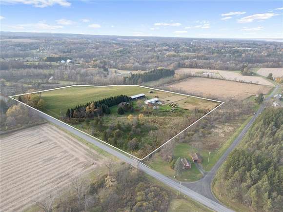 22.429 Acres of Agricultural Land with Home for Sale in Ulysses Town, New York