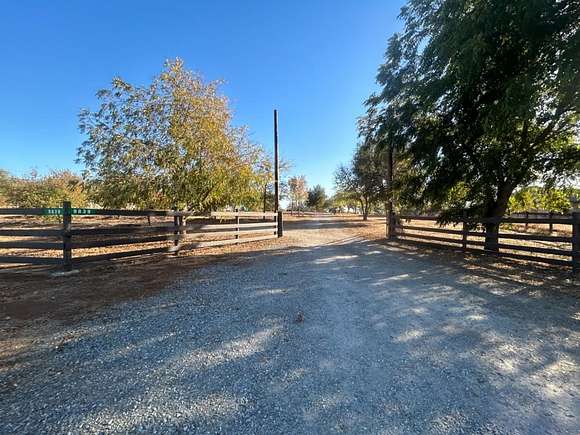 5.28 Acres of Land with Home for Sale in Wallace, California