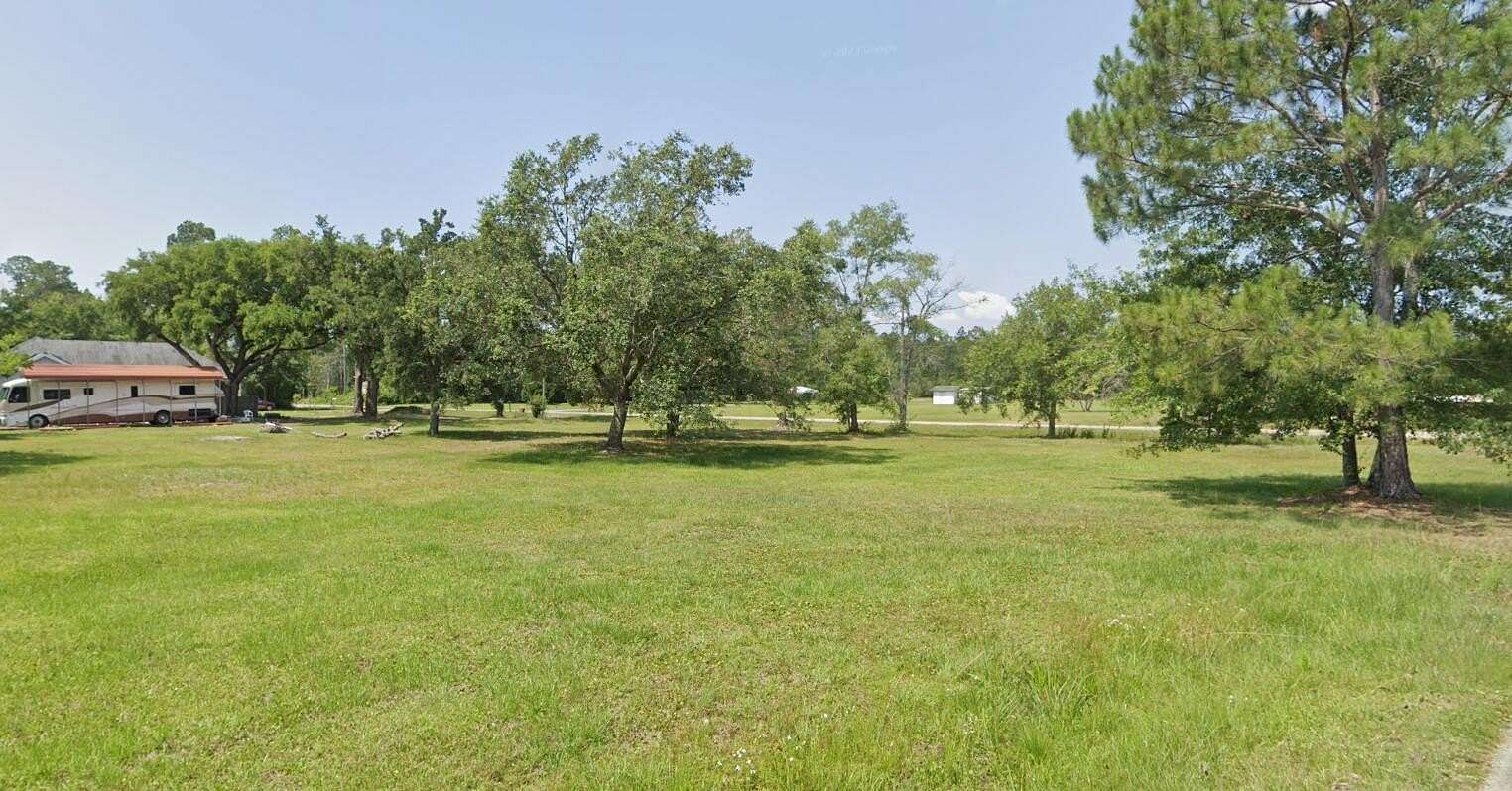 0.37 Acres of Residential Land for Sale in Milton, Florida