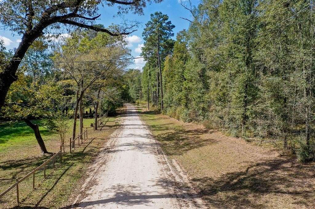 1.8 Acres of Residential Land for Sale in Huntsville, Texas