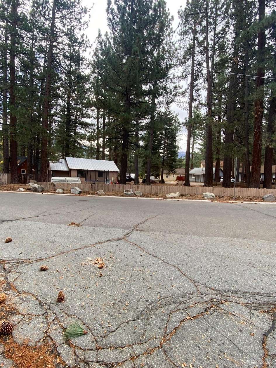 0.1 Acres of Land for Sale in South Lake Tahoe, California