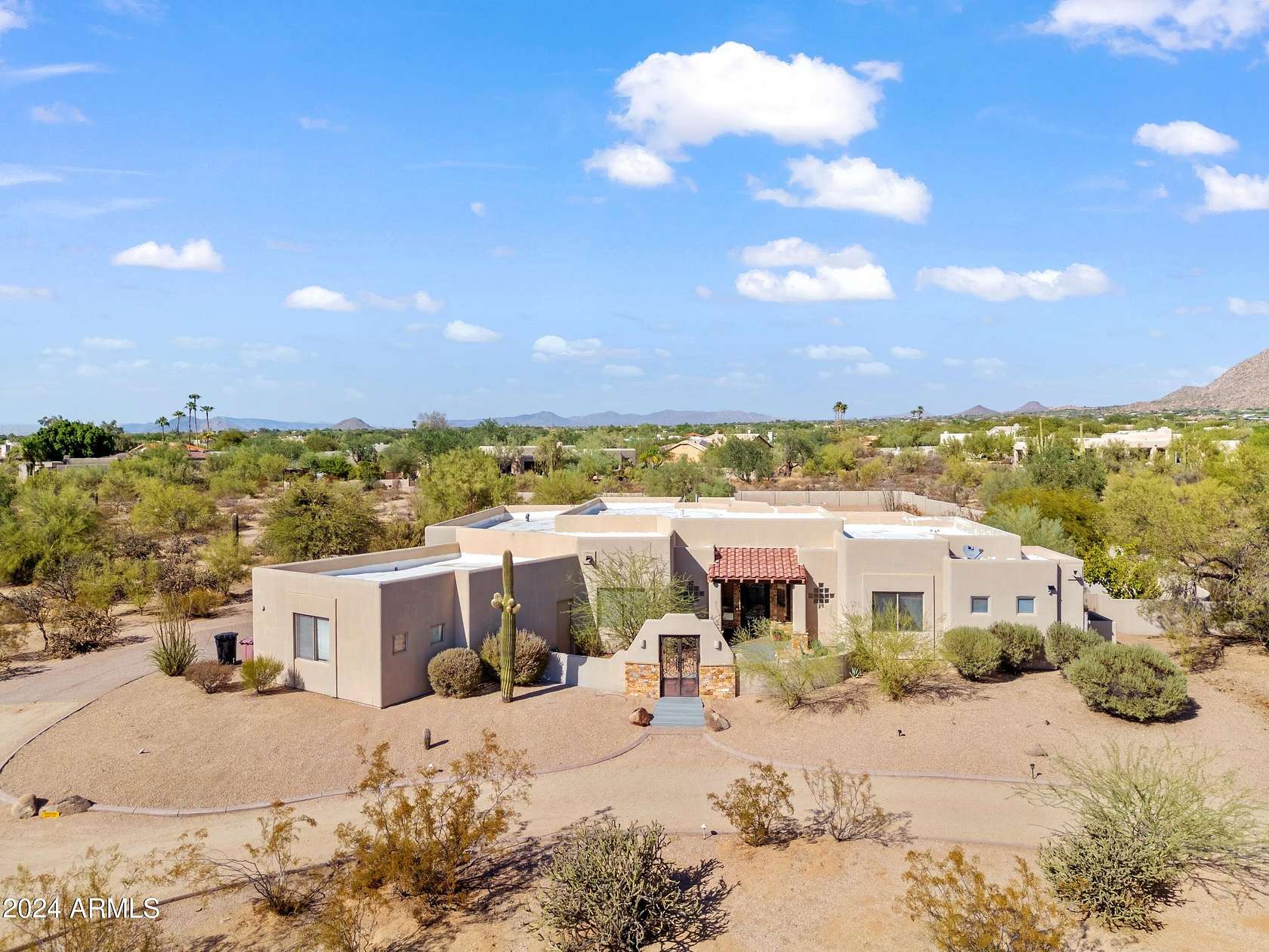 2.31 Acres of Residential Land with Home for Sale in Scottsdale, Arizona